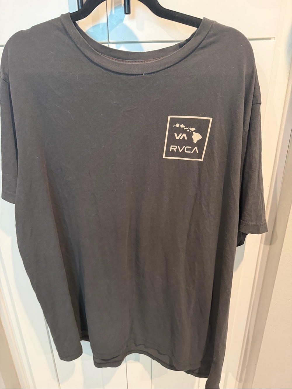 RVCA Mens Hawaii T-Shirt